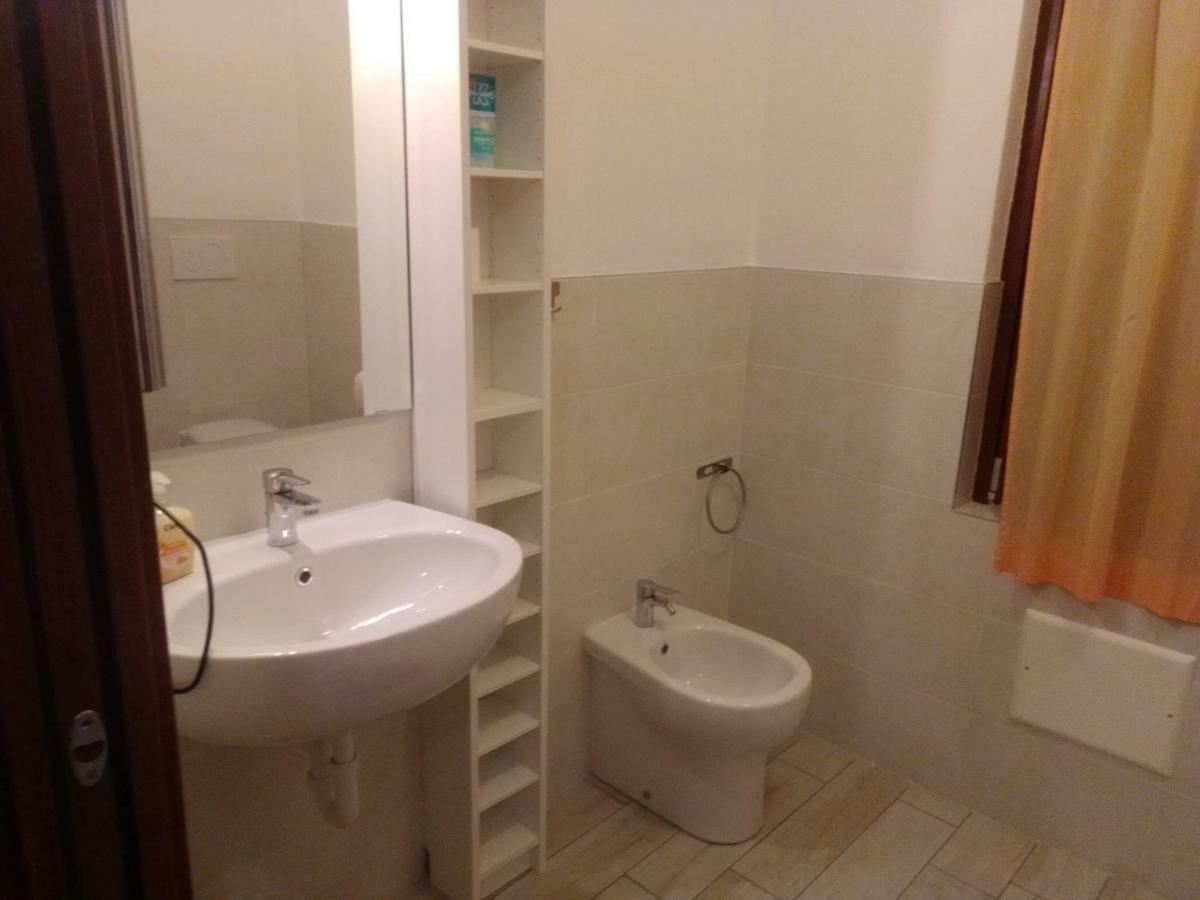 Al Terminal Hotel Somma Lombardo Eksteriør billede